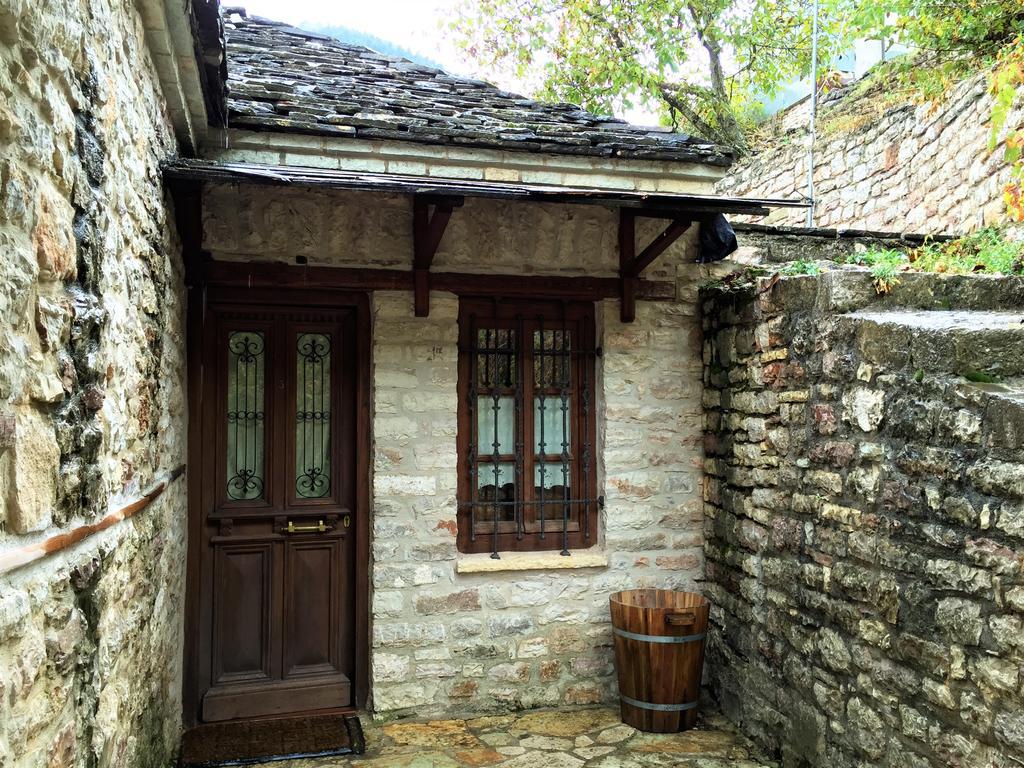 Old Inn Gorianadhes ภายนอก รูปภาพ