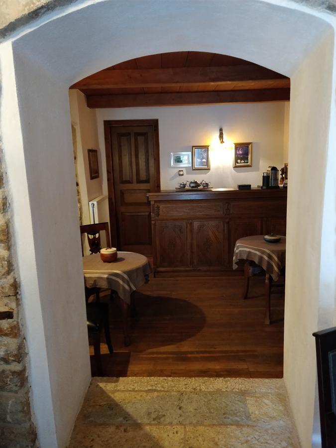 Old Inn Gorianadhes ภายนอก รูปภาพ